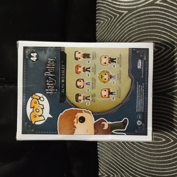Harry Potter Ron Weasley Funko Pop - Picture 3 of 4